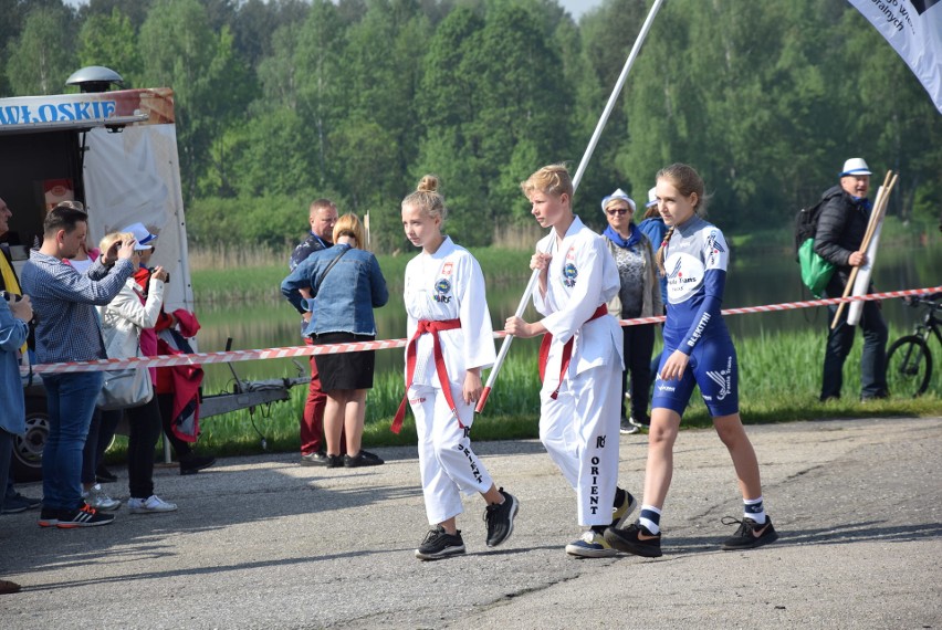 Olimpiada Sportowa Seniorów w Łazach ZDJĘCIA. Wzięło w niej udział ponad 1100 osób 