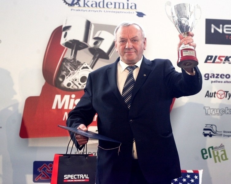 Puchar Dealer Roku 2014 odebrał Andrzej Polody,...
