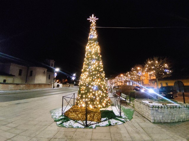 Iluminacje świąteczne w Czarny Dunajcu