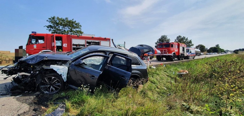 Wypadek śmiertelny w Szprudowie (powiat tczewski). Pojazdami podróżowało 7 osób! 28.08.2022