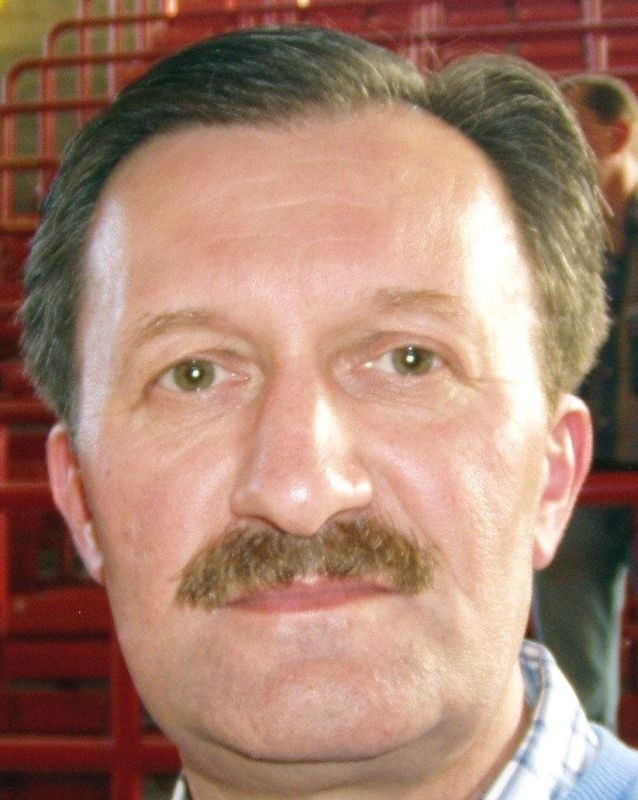 Stalowowolski szkoleniowiec, Jerzy Szambelan, otrzymał Złoty Kosz, przyznany mu przez Polski Związek Koszykówki w kategorii trener roku.