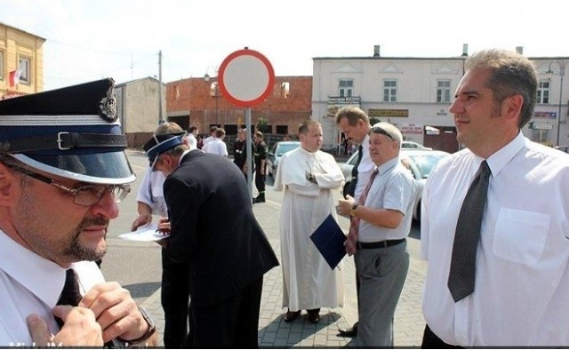 Adam Jakubczak (na zdjęciu podczas obchodów 100-lecia OSP Mstów) nie wytrzymał psychicznie i zrezygnował z wyborów