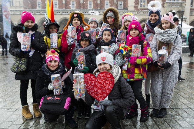 15.01.2017 krakow  rynek glowny i okolice, 25 final wosp, nz fot. andrzej banas / polska press