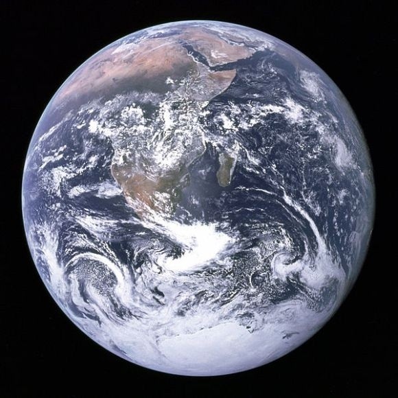 The Blue Marble - zobacz unikalne zdjęcie Ziemi załogi...