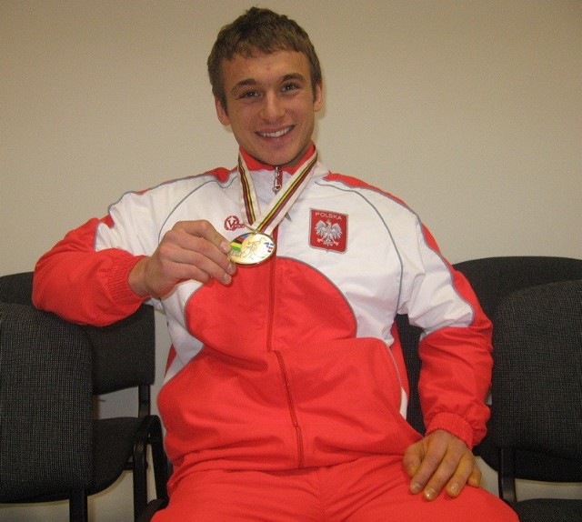Paweł Szczepaniak bardzo cieszył się z brązowego medalu. - Mogło być srebro, ale równie dobrze mogłem być czwarty czy piąty - mówił.