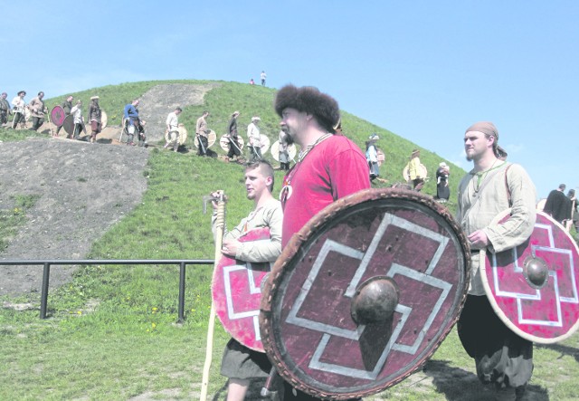 We wtorek po Wielkanocy kopiec Krakusa opanują wojowie i wiedźmy