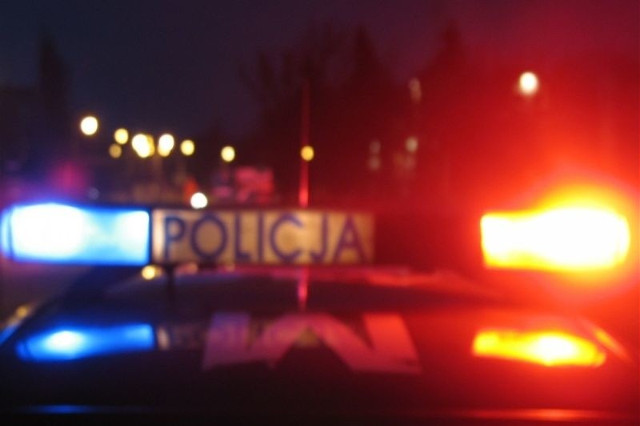 Środowy Poranny. Policyjna szarpanina przed hotelem