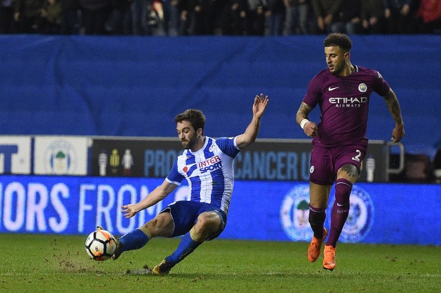 Will Grigg's on fire! Manchester City za burtą Pucharu Anglii