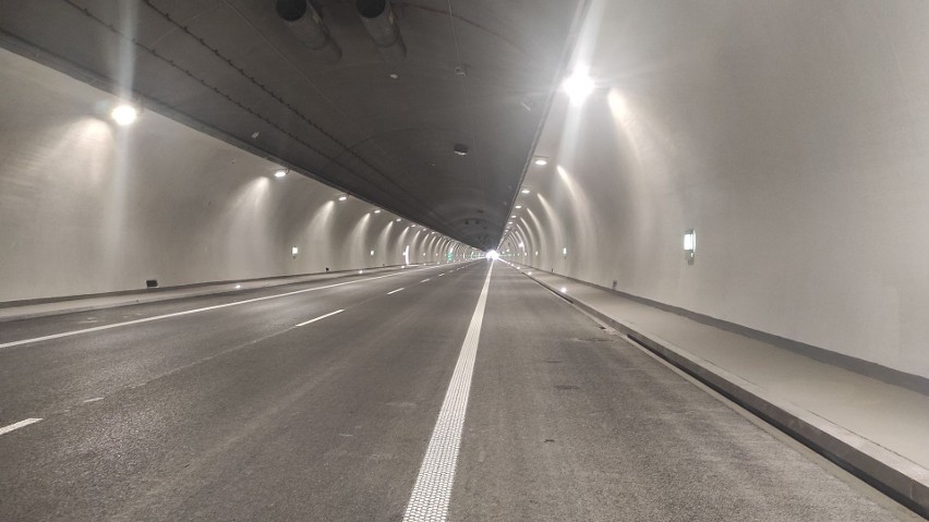 Nowa zakopianka. Prezydent Andrzej Duda oglądał tunel. Kiedy otwarcie? Jest ogólny termin!