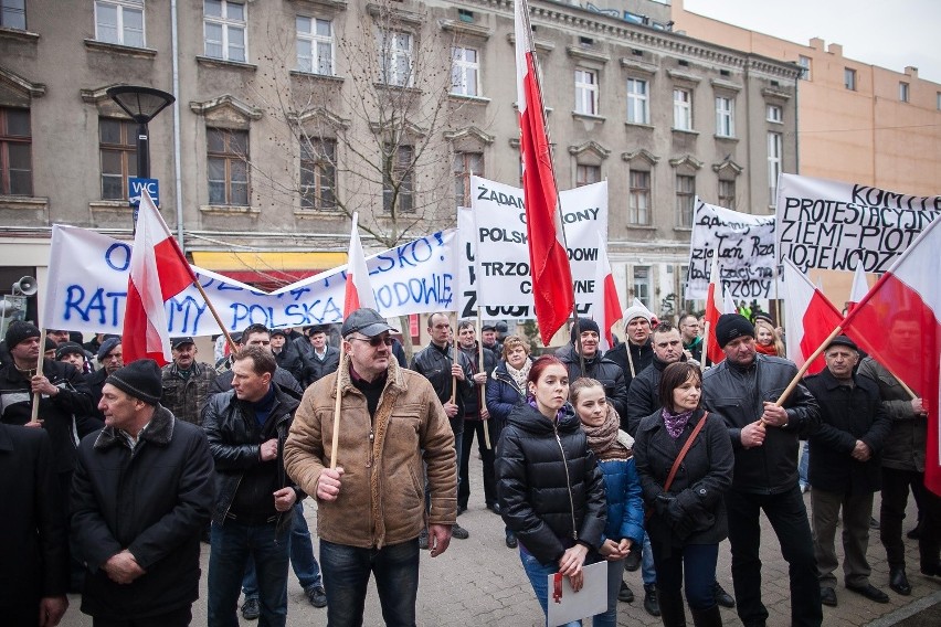 Protest hodowców trzody chlewnej w Łodzi [ZDJĘCIA+FILM]
