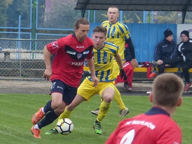 Tur Bielsk Podlaski - KS Wasilków 0:5. Liderzy IV ligi rozbili Tura