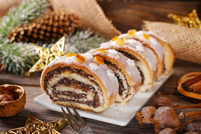 Makowiec, piernik i sernik to najpopularniejsze ciasta na świątecznym stole.