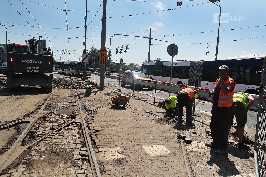 Zmiany na Wyszyńskiego w Szczecinie i korki nawet w sobotę. Tramwaje nie jeżdżą na prawobrzeżu