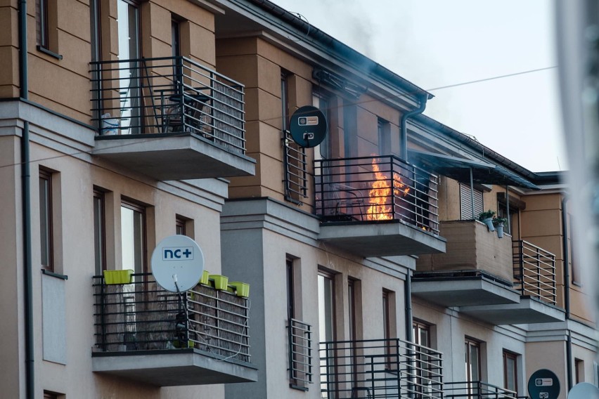 Do pożaru doszło wczoraj po południu przy ul. Słowackiego w...