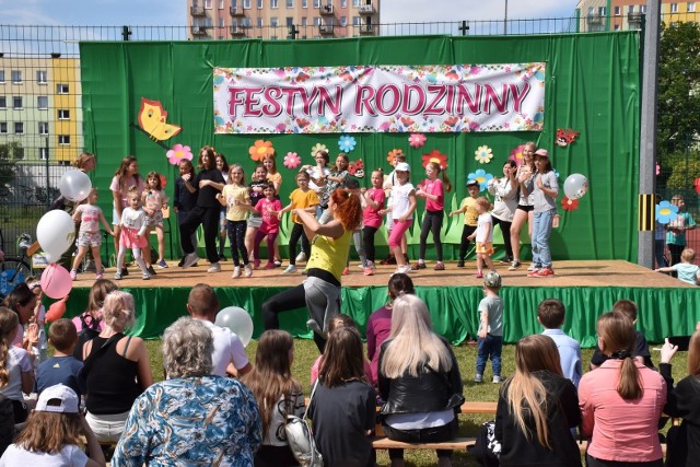 Piknik rodzinny w Szkole Podstawowej nr 17 w Koszalinie