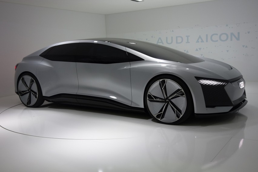 Audi Aicon...