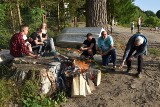 Sobótki w Zgorzałem nad Jeziorem Raduńskim Górnym z ogniskiem, gastronomią i zabawą wiejską
