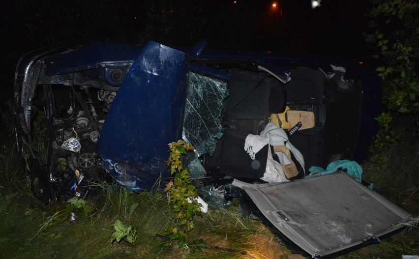 Tragedia w Steklinku pod Toruniem. 25-latka prowadziła auto po alkoholu i narkotykach. Zginął jej 2-letni syn