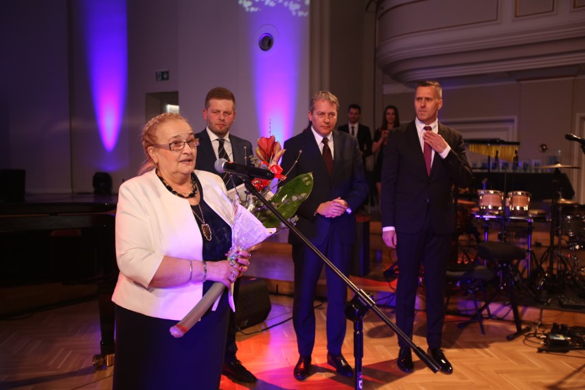 Pierwsze miejsce i tytuł Osobowości Roku 2017 województwa...