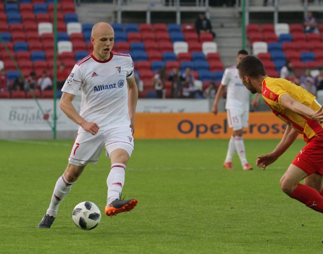 Rafał Kurzawa po odejściu z Górnika Zabrze przeżył sporo sportowych problemów.