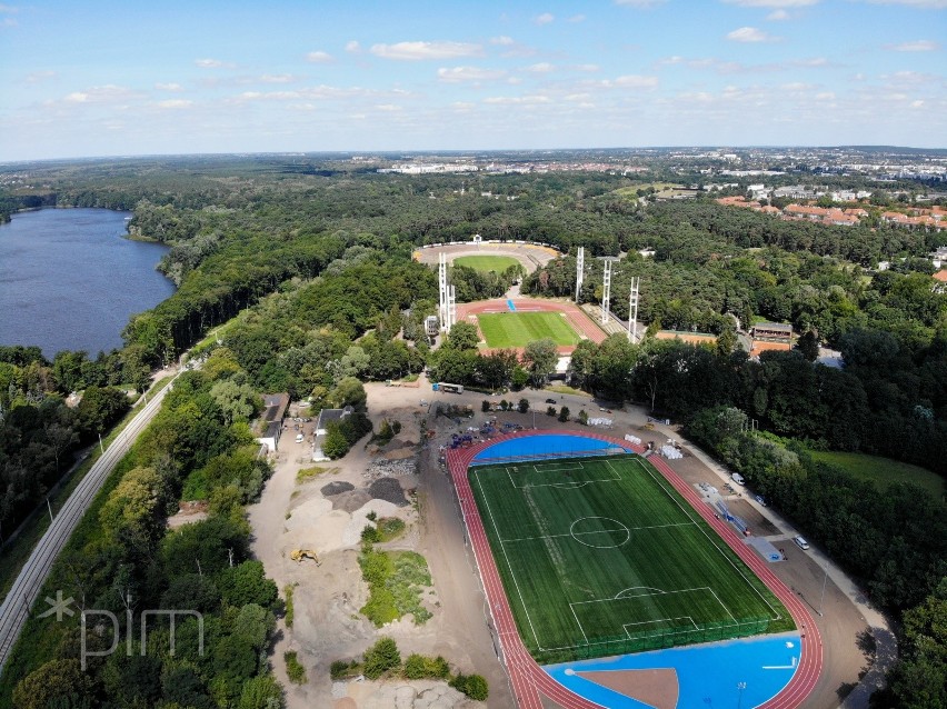 Zmodernizowany stadion na poznańskim Golęcinie czeka na...