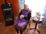 Pani Stefania zmarła na wygnaniu. Przeżyła prawie 93 lata. Na wieś nie zdążyła już wrócić