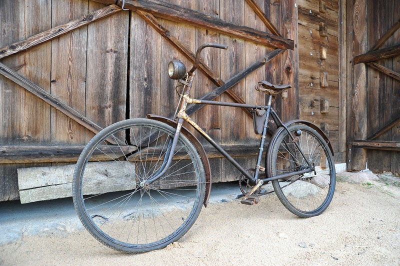 Skansen wzbogacił się też o przedwojenny rower wyprodukowany...