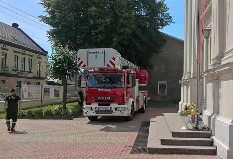 Akcja strażaków w kościele w Praszce.