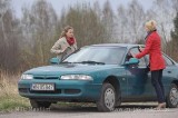 Popularna mazda 626 Hanki Mostowiak z serialu "M jak miłość" wystawiona na sprzedaż w serwisie OLX. To hit internetu![ZDJĘCIA]