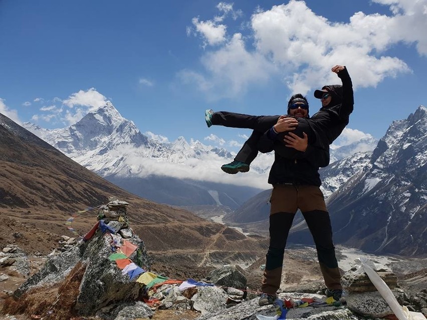 Szczepan Brzeski z Bochni zdobył Everest, a Sylwia Bajek -...