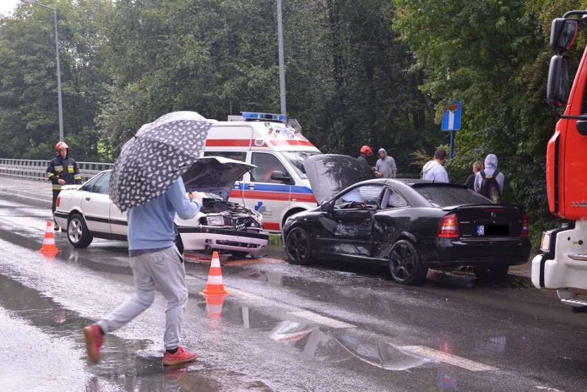 Zakopane. Stłuczka na Powstańców Śląskich. Wymusił pierwszeństwo [ZDJĘCIA]