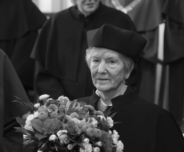 W wieku 82 lat odeszła Halina Krukowska, profesor senior...