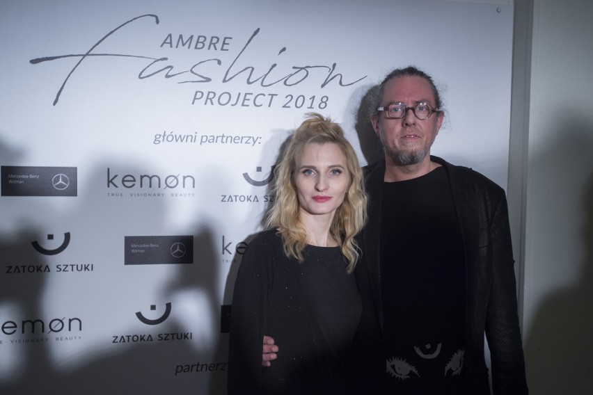 Najnowsza kolekcja Dominiki Czarneckiej otworzyła prestiżowy event modowy - Ambre Fashion Project 2018. [ZDJĘCIA]