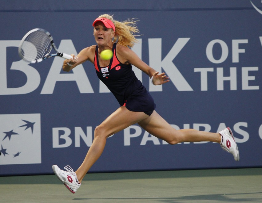 Radwańska w półfinale turnieju WTA w Toronto!