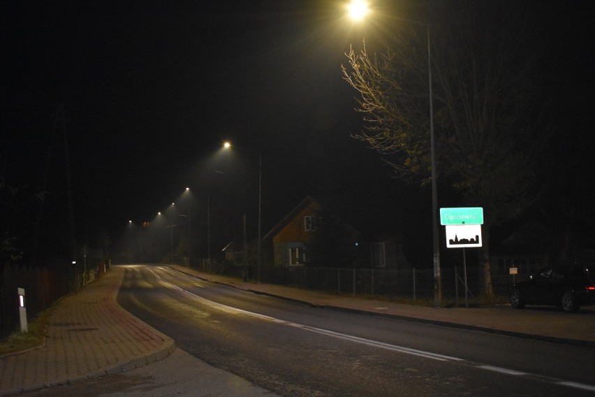 Wymiana oświetlenia dróg w gminie Opatowiec. Będą nowoczesne lampy w technologii LED. Zobacz, ile kosztowała wymiana (ZDJĘCIA) 