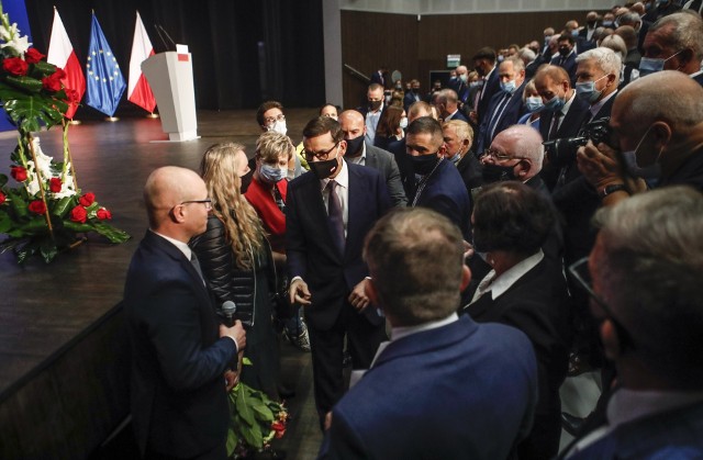 Premier Mateusz Morawiecki podczas spotkania w Przecławiu