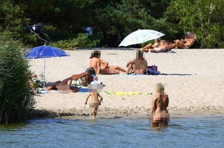 Dzika plaża naturystów w Swolszewicach nad Zalewem...