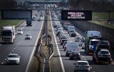 Niższe opłaty za przejazd autostradą i drogą szybkiego ruchu. Jak dostać zniżkę?