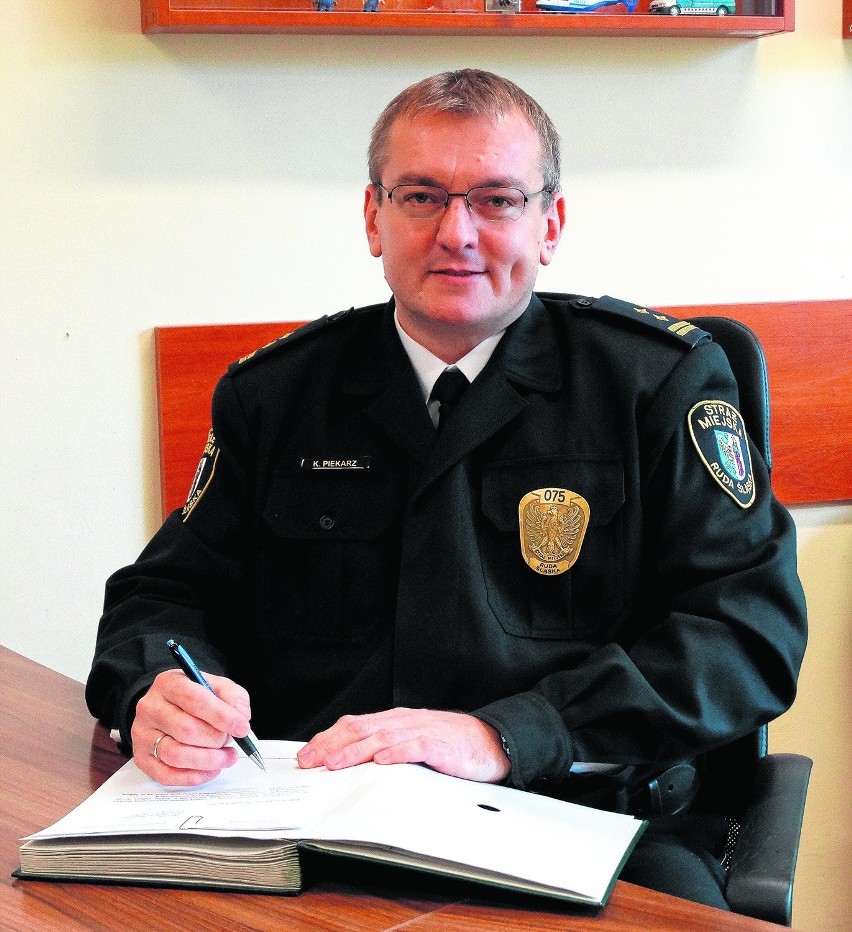 Krzysztof Piekarz, komendant Straży Miejskiej w Rudzie...