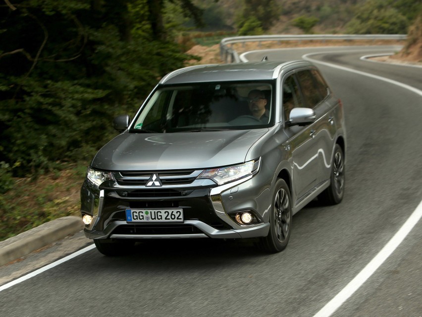 Mitsubishi Outlander PHEV...