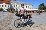 Kamil Cyklokot Kotkowski z Kielc pokonał na rowerze 3600 kilometrów. W wyścigu Race Around Poland zajął II miejsce. Jak tego dokonał? 