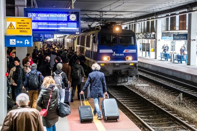 Pociągi nie kursowały przez blisko dwie godziny. Kolejny raz system sterowania ruchem pociągów spowodował potężne opóźnienia i uziemił pasażerów.