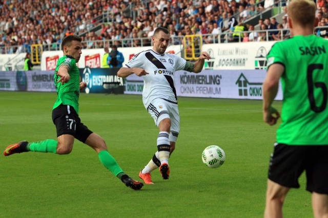 Dundalk - Legia w meczu kwalifikacji Ligi Mistrzów. Gdzie oglądać mecz Dundalk - Legia? Transmisja spotkania Ligi Mistrzów Dundalk FC - Legia Warszawa w telewizji i w internecie - sprawdź, gdzie oglądać live.