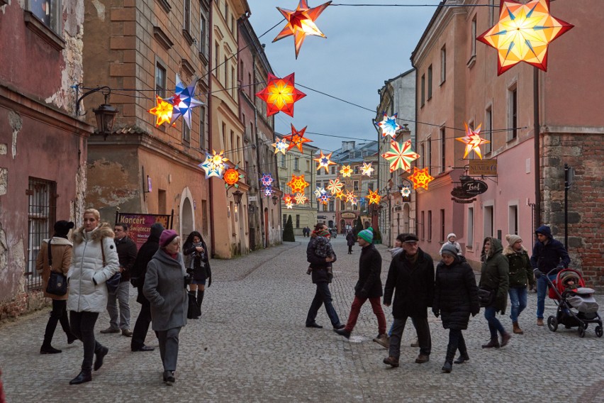 Świąteczne spacery w Boże Narodzenie ulicami Lublina (ZDJĘCIA), cz. II