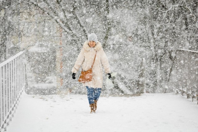 Zobacz, jak prezentowała się Bydgoszcz podczas intensywnych opadów śniegu.