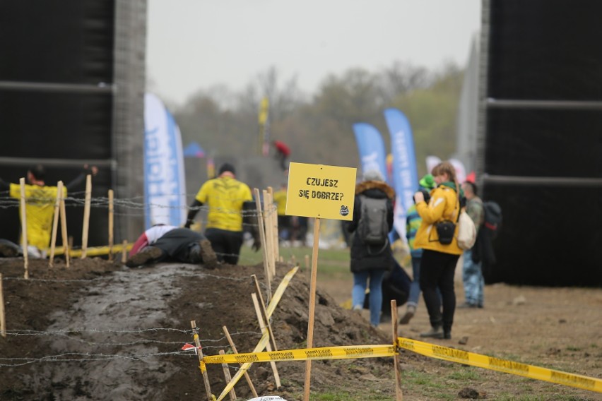 Runmageddon na Partynicach. Pierwszy dzień zmagań [GALERIA ZDJĘĆ]