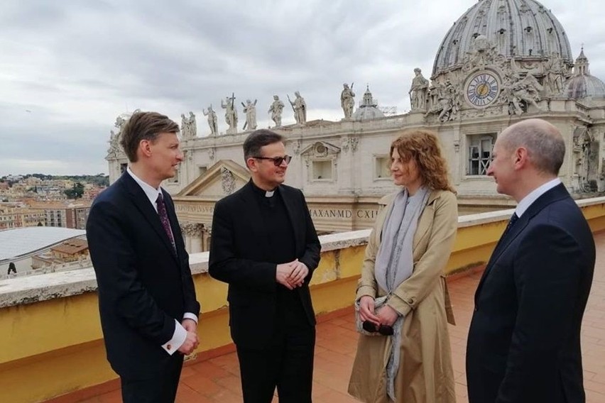 Papież Franciszek pobłogosławił małopolskiego Tele-Anioła