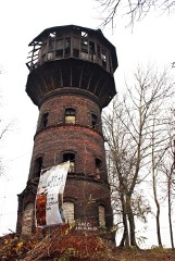 Zabrze: prace konserwatorskie w wieży ciśnień i... pożar