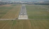 Lotnisko w Radomiu. Prezes PPL Mariusz Szpikowski zapowiada nowy przetarg na pas startowy 