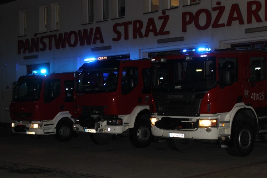 Strażacy z regionu oddali hołd zmarłym na służbie druhom z OSP Czernikowo (zdjęcia)